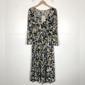 Lularoe Ryane Maxi Dress Size XS Floral Long Sleeve Fit & Flare Soft Knit NWT